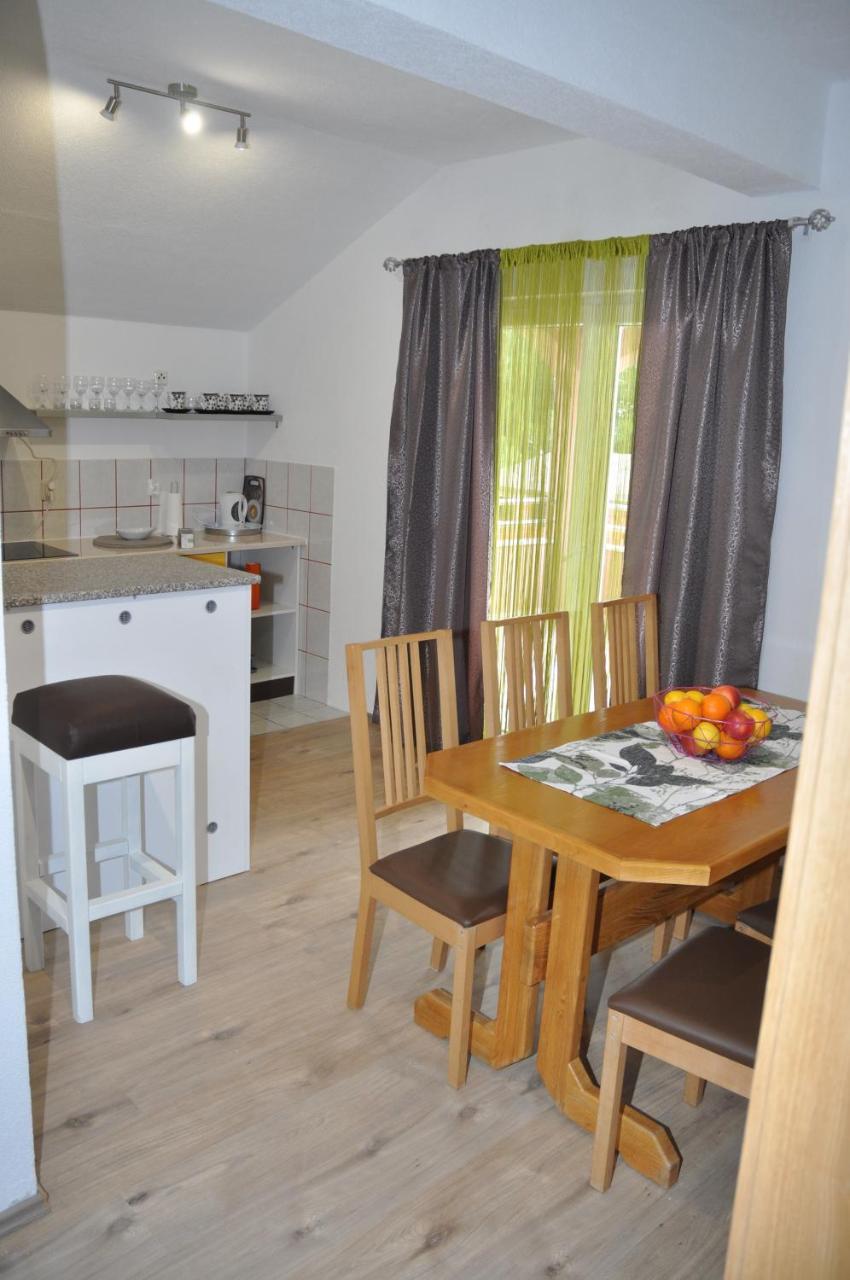 Apartmani Mia Trogir Exterior foto